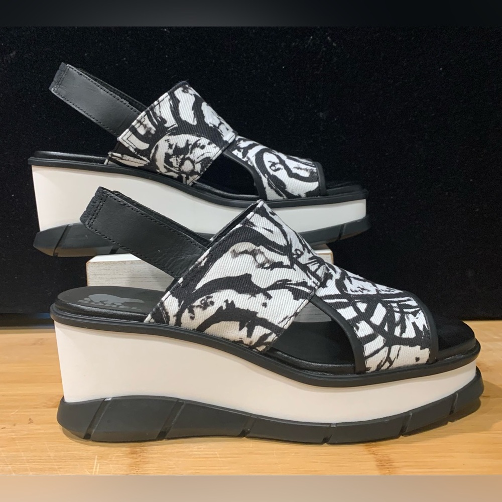 Sorel Joanie lll Slingbacks/NEW!